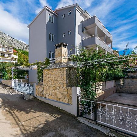 Apartments Kristina Omiš Exterior foto
